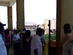 અરવલ્લી: કોરોનાના કેસ વધતા મોડાસા માર્કેટ યાર્ડનું હરાજીનું સ્થળ બદલવામાં આવ્યું, જુઓ વીડિયો