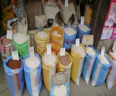 সিঙ্গুরে চাল পাচারের অভিযোগ ঘিরে তৃণমূল-বিজেপি তরজা