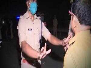 Is UP police in trouble over Auraiya accident? | Namaste Bharat (18.05.20)