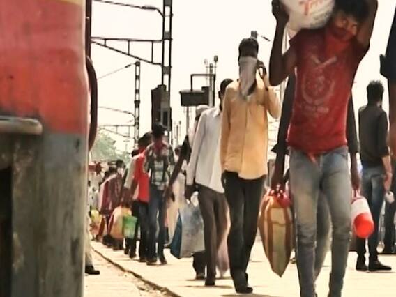 Who charged money for train ticket from the migrants? | Seedha Sawal