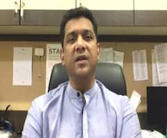 कामाचं कौतुक करण्याऐवजी भेदभावाची वागणूक; सीमाबंदीवर मुंबईचे पालकमंत्री अस्लम शेख यांची प्रतिक्रिया