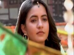 Actress Meera Deosthale struggling with non-payment issue | Hot News Full