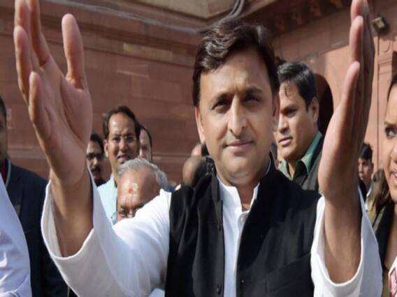 'SP किसी बड़े दल से गठबंधन नहीं करेगी, कांग्रेस-बीजेपी से रहेगी बराबर दूरी'- Akhilesh Yadav