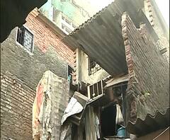 कांदिवलीत दिपज्योती चाळीतील दुमजली घर कोसळलं; 14 जण ढिगाऱ्याखाली दबले