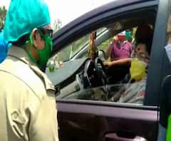 লকেট চট্টোপাধ্যায়কে বারুইপুরে ত্রাণ বিলির সময় বাধা পুলিশের