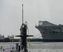 নৌসেনার জাহাজে দেশে ফিরলেন ৬৯৮ জন ভারতীয়