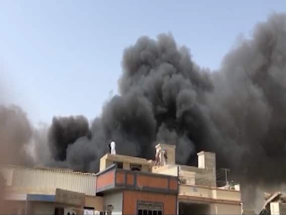 Last 30 seconds of PIA flight which crashed near Karachi | Ghanti Bajao