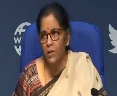 একগুচ্ছ দীর্ঘমেয়াদী সংস্কার ঘোষণা কেন্দ্রীয় অর্থমন্ত্রীর, গরিবের হাতে নগদের জোগান নেই কেন? আক্রমণে বিরোধীরা