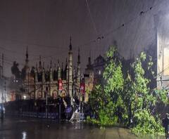 হিঙ্গলগঞ্জে ছাদ উড়ে গেছে বহু বাড়ির, ভেঙে পড়েছে ইটভাটা