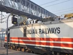 સુરતઃ વતન જવાની માંગ સાથે ઓડિશાવાસીઓનો હંગામો, વધુ ત્રણ ટ્રેન ફાળવવાની માંગ 