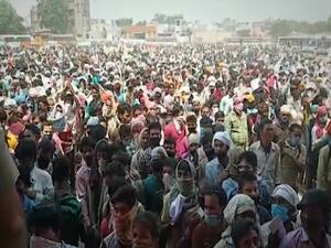 Migrant workers create chaos in Ghaziabad | Master Stroke Full