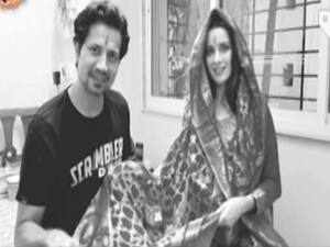 Ekta Kaul opts for virtual Baby Shower | Hot News Full