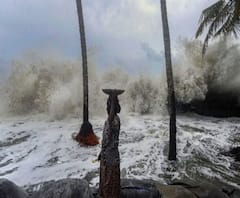 এক ঝলকে: দোরগোড়ায় ঘূর্ণিঝড় উমপুন, পূর্ব মেদিনীপুরে ব্যাপক ক্ষয়ক্ষতির আশঙ্কা
