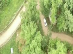 J&K: Pulwama में मिली विस्फोटक से भरी कार को सुरक्षाबलों ने उड़ाया