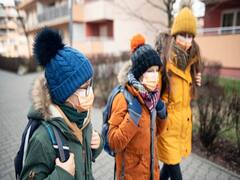 Masks unsafe for children under 2: Japanese experts