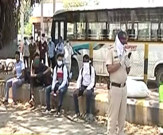 Aurangabad shramik special | औरंगाबादहून 1200 परप्रांतीय कामगारांना घेऊन पहिली ट्रेन रवाना होणार | ABP Majha 