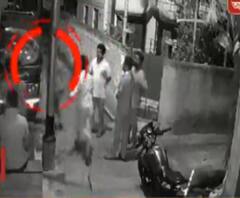 ব্যবসায়ীর বাড়িতে হামলার অভিযোগ প্রাক্তন কাউন্সিলরের বিরুদ্ধে