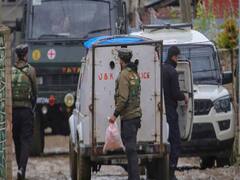 Awantipora Encounter अभी-भी जारी, घाटी में इंटरनेट सेवा बंद 