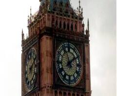 উমপুনে লণ্ডভণ্ড বিগ বেন, ভাঙল দেওয়াল, উড়ল ঘড়ির কাঁটা