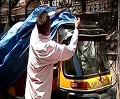 LockdownEffect | लॉकडाऊनमुळे रिक्षा-टॅक्सी चालकांची 45 दिवसांपासून एका रुपयाचीही कमाई नाही, मुलांचं शिक्षण, कर्जाचे हप्ते कसे फेडायचे? 