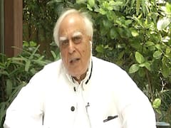 Kapil Sibal's sharp attacks on PM Modi & HM Amit Shah | Shikhar Sammelan 