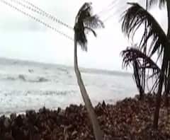 দিঘা থেকে আর কতদূরে সুপার সাইক্লোন আমপান? হাওয়ায় উড়ল পুরীর মন্দিরের ধ্বজা, আর খবর ফটাফট