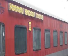 হাওড়া থেকে দিল্লির উদ্দেশে রওনা দিল বিশেষ ট্রেন