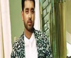 দেখুন: অঙ্কুশ নাচলেন ‘কৃষ্ণ করলে লীলা, আমরা করলে বিলা’, ভিডিও করলেন ঐন্দ্রিলা