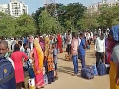 Mumbai: Migrant labourers gathered in Kandivali | ABP Special