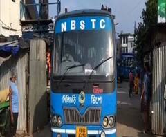  একঝলকে: ২ মাস পর চালু হল দূরপাল্লার বাস, পিপিই পরে চালক, যাত্রীদের মাস্ক বাধ্যতামূলক 