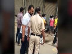 बीयर बेचने वाली दिल्ली पुलिस के वायरल वीडियो को क्या है सच? देखिए | सच्चाई का सेंसेक्स
