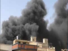 Pakistan: Plane with 107 onboard crashes in Karachi | Audio Bulletin