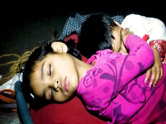 Heart-wrenching journeys of migrants will make you emotional | Bharat Ki Baat (14.05.2020)