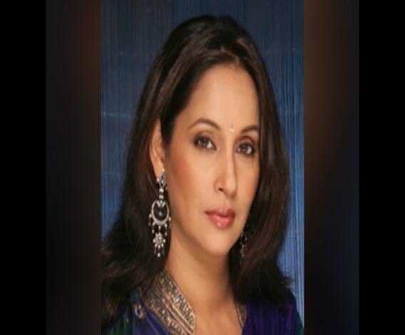 Ashwini Bhave Help | अभिनेत्री अश्विनी भावेंकडून मराठी नाटक समुहाला 20 लाखांची मदत, चार महिन्यांसाठी 200 रंगभूमी कर्मचाऱ्यांचा खर्च उचलणार