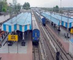 বিকেল থেকেই চালু হবে পরিষেবা, হাওড়া স্টেশনে আঁকা হল ‘সুরক্ষা বলয়’, স্যানিটাইজ করা হবে ট্রেন