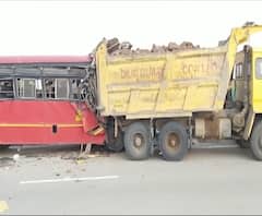 Accident | सोलापूरहून झारखंडला जाणाऱ्या मजुरांच्या एसटी बसला अपघात; 3 मजुरांचा मृत्यू तर 22 जखमी