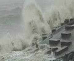 সাইক্লোন উমপুন: সকাল থেকে একটানা বৃষ্টি কাকদ্বীপ-সহ উপকূলবর্তী এলাকায়, সঙ্গে ঝোড়ো হাওয়ার দাপট