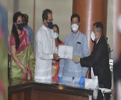 CM Uddhav Thackeray | मुख्यमंत्री उद्धव ठाकरे यांनी घेतली आमदारकीची शपथ