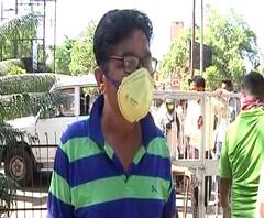 Nashik Wine Shops Reopen | नाशिकमध्ये नियम मोडल्याने मद्यप्रेमींवर लाठीचार्ज करण्याची पोलिसांवर वेळ