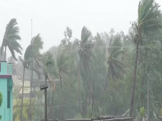 Amphan Cyclone: ओडिशा में तूफान का असर दिखना शुरू