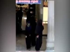 Truth behind viral video of temple being turned in quarantine center |Sacchai Ka Sensex