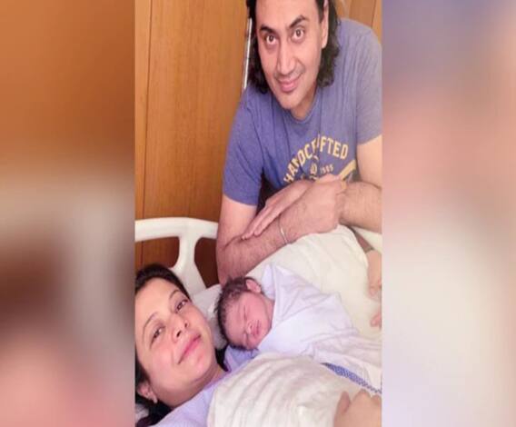 ফিল্মস্টার: দেখুন কোয়েলের ছেলের প্রথম ছবি, বলুন তো ‘জুনিয়র’কে কার মতো দেখতে হয়েছে 