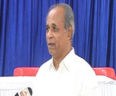 Coronavirusच्या संकटात केँद्र सरकारचं पॅकेज पुरेसं आहे का? अर्थशास्त्र अभ्यास अभय टिळक यांच्याशी संवाद