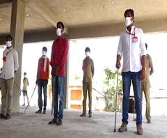 Beed Lockdown Watch | बीडच्या तटबोरागावात दिवस-रात्र तरुणांकडून कडक पहारा, कोरोनाशी लढण्यासाठी गावकऱ्यांचे शर्थीचे प्रयत्न