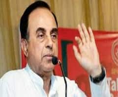 কেন্দ্রীয় সরকার কতটা নির্বোধ হলে অর্ধাহারে থাকা পরিযায়ী শ্রমিকদের কাছ থেকে ট্রেন ভাড়া আদায় করতে পারে! আক্রমণ সুব্রহ্মণ্যম স্বামীর