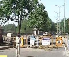 Pune Containment Zone | पुण्यातील कंटेन्मेंट झोनकडे जाणारे सर्व रस्ते बंद, कोरोना रोखण्यासाठी पुणे प्रशासनाचे कडक निर्णय