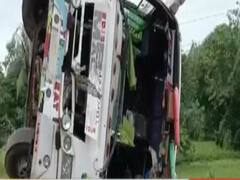 Odisha: 7 migrants injured as bus carrying them overturns in Balasore
