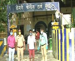 Fake Travel Pass | घरी जाण्यासाठी बनावट पास बनवणाऱ्या मुंबईतील रॅकेटचा पर्दाफाश, एकाला अटक