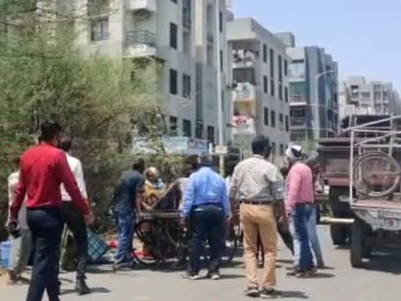 અમદાવાદઃ બોપલની 12 સોસાયટી અને ફ્લેટ્સ કન્ટેન્મેન્ટ ઝોન જાહેર, જુઓ વીડિયો