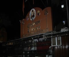 Coronavirus | मुंबई | कांदिवलीतील साईधाम मंदिराच्या 13 कर्मचाऱ्यांना कोरोनाची लागण